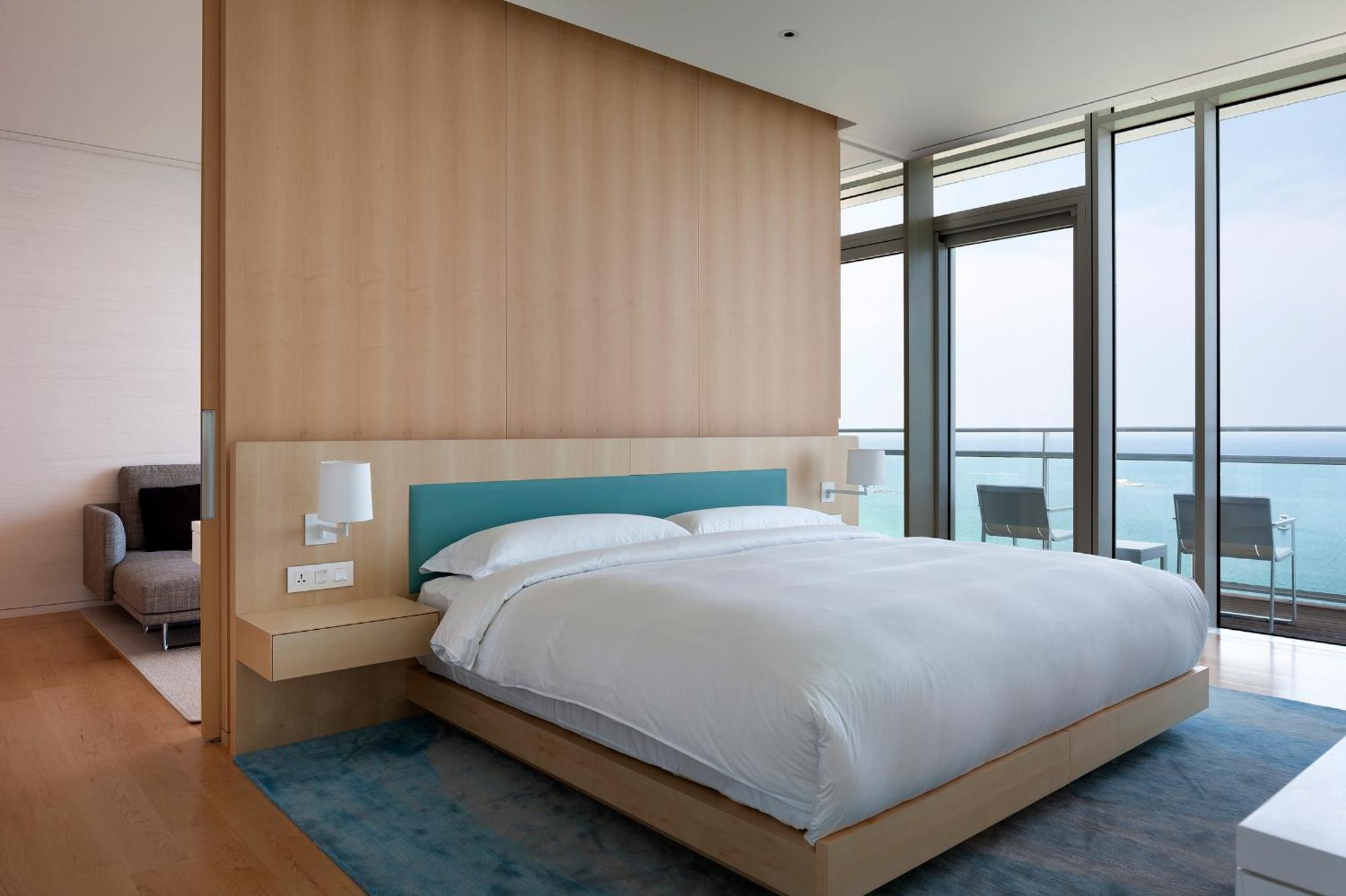 Seamarq Hotel 江陵市 エクステリア 写真