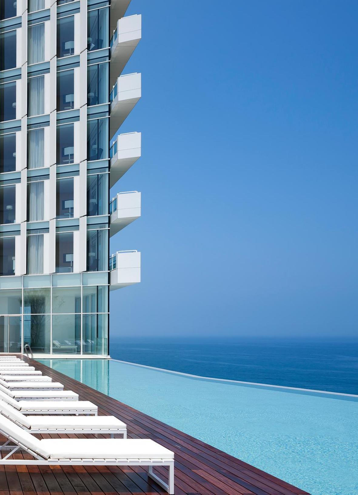 Seamarq Hotel 江陵市 エクステリア 写真