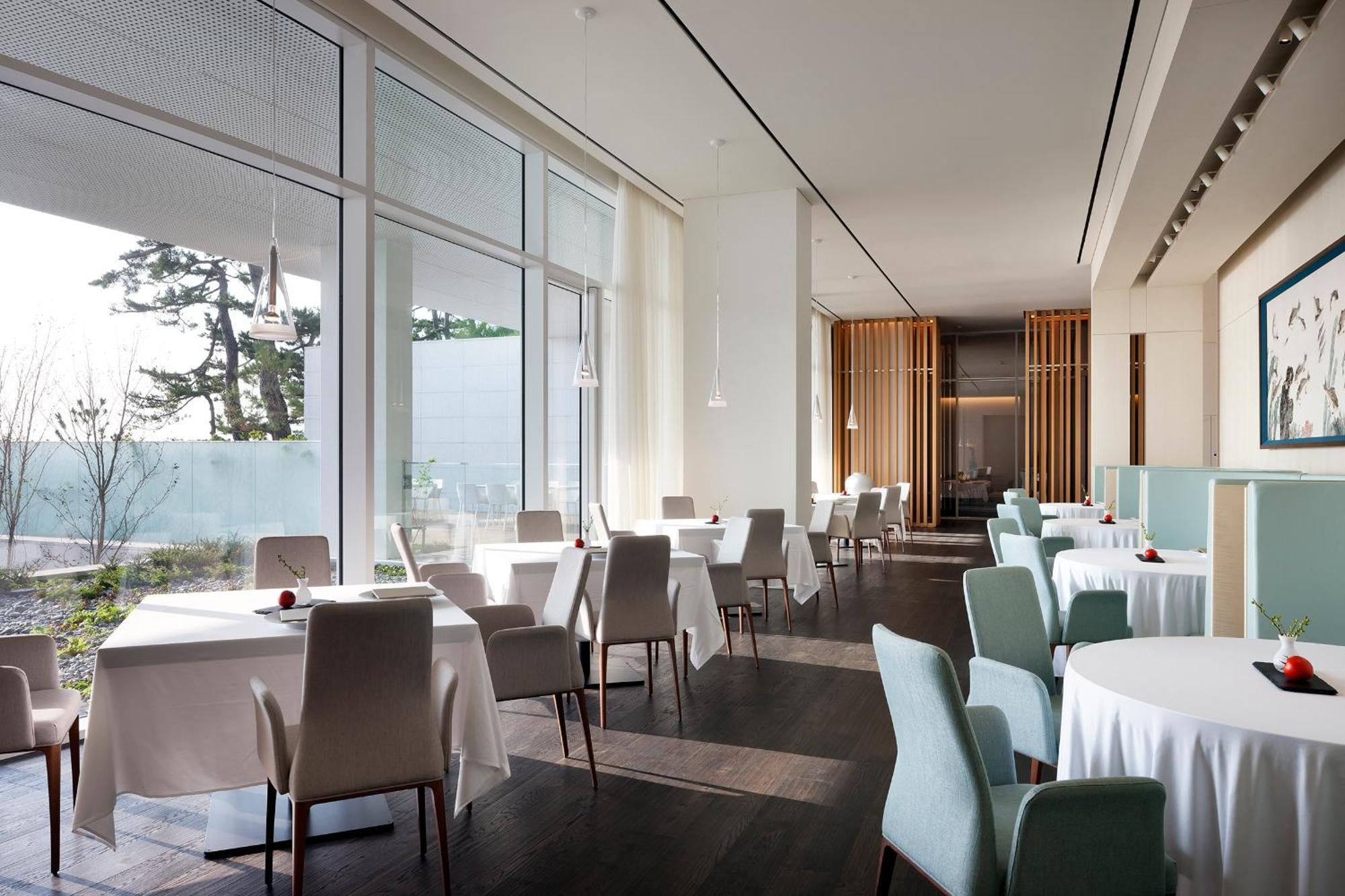 Seamarq Hotel 江陵市 エクステリア 写真