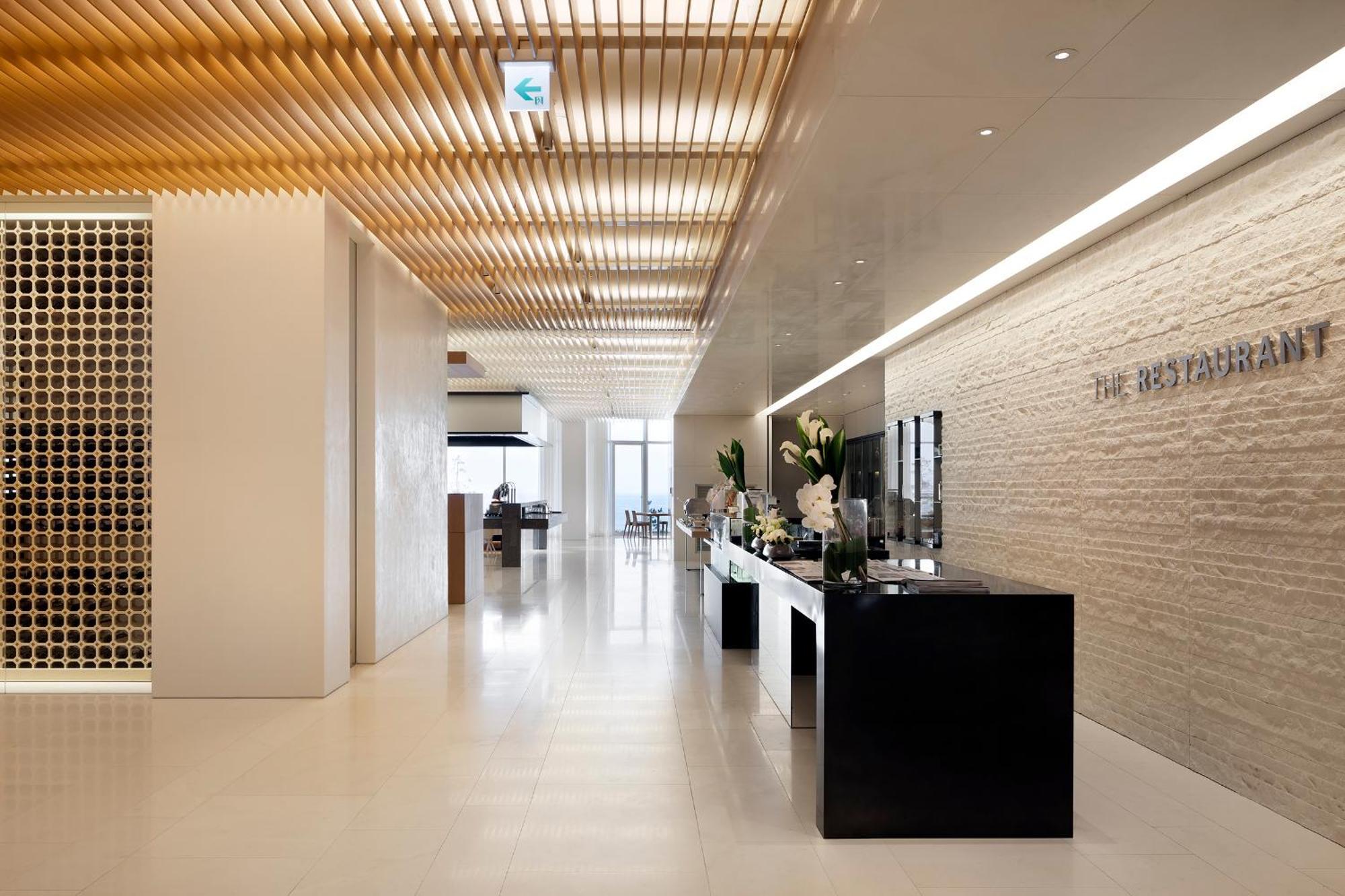 Seamarq Hotel 江陵市 エクステリア 写真