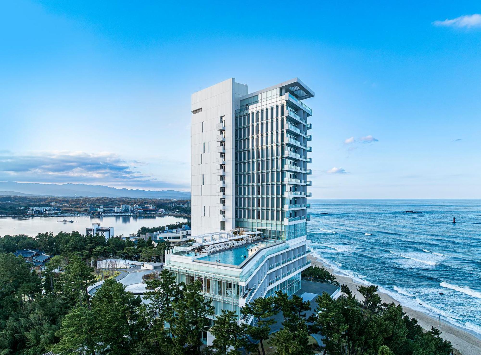 Seamarq Hotel 江陵市 エクステリア 写真
